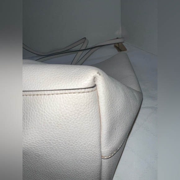 🔥🔥🔥 Coach Leather Ivory City Tote - Picture 8 of 15